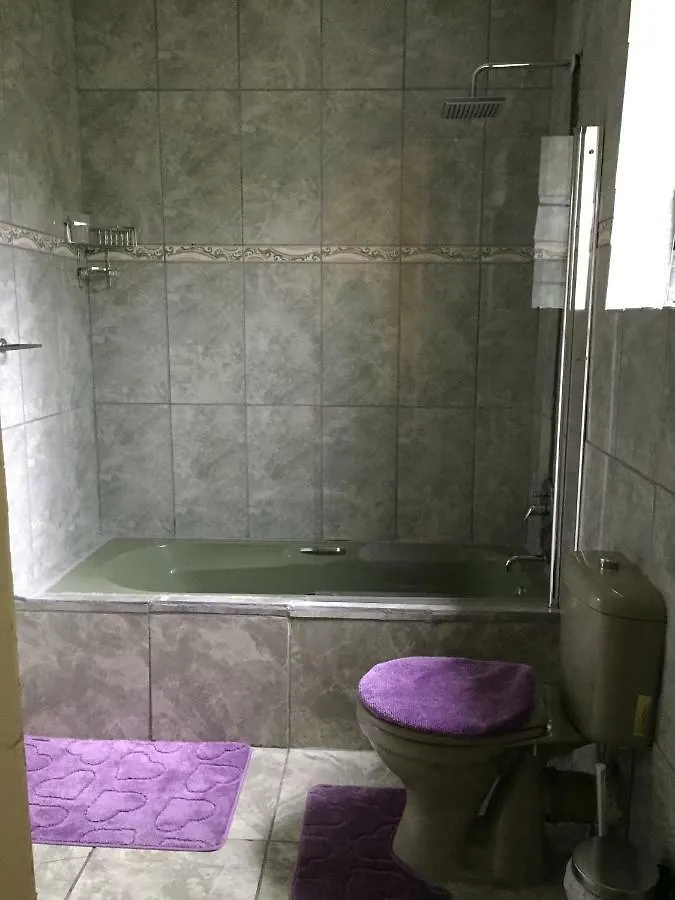 Rehoboth Family Guest House Port Elizabeth